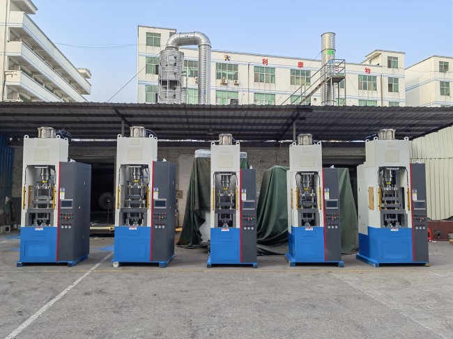 福建粉末伺服成型機(jī)_廈門(mén)、泉州、寧德、福州廠家